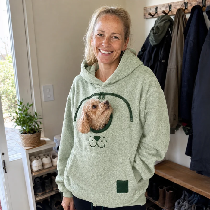 Bluza z Kieszenią na Zwierzaka – Ciepła Pluszowa Bluza z Kapturem Oversize